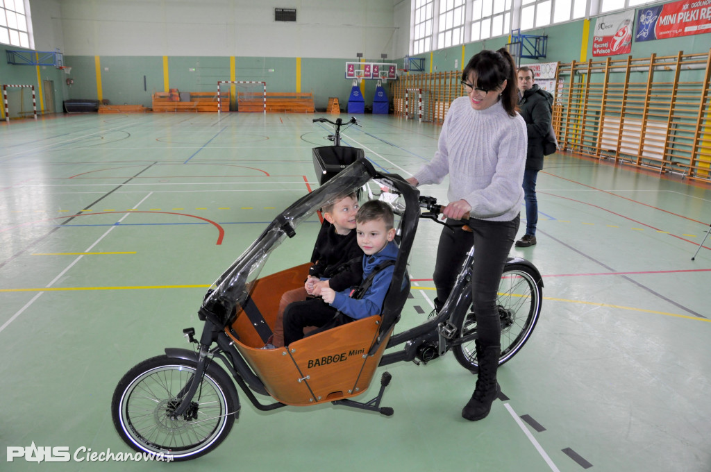 Rodzinny wypoczynek z aktywnością dzieci