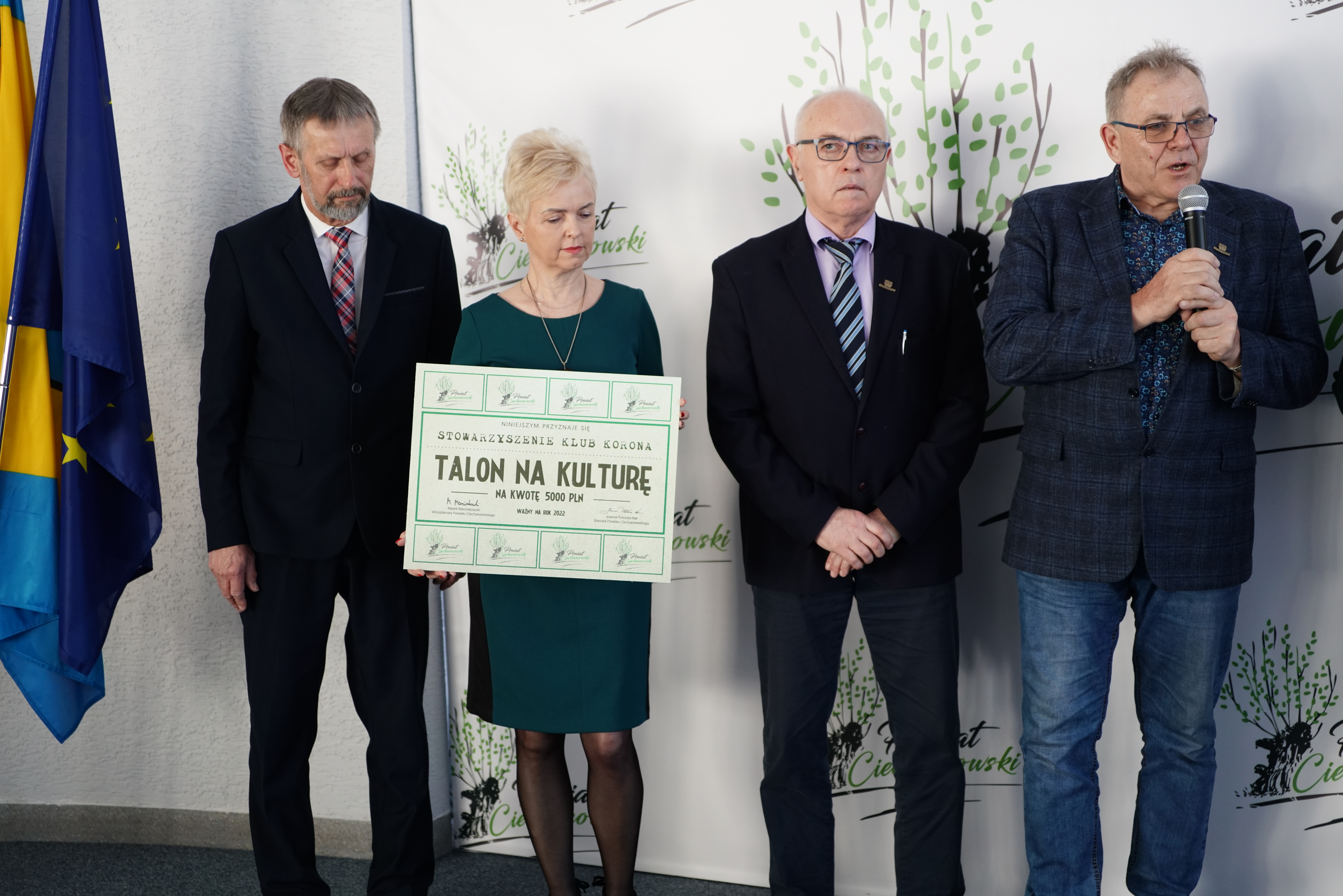 Starosta rozdała talony na zadania publiczne