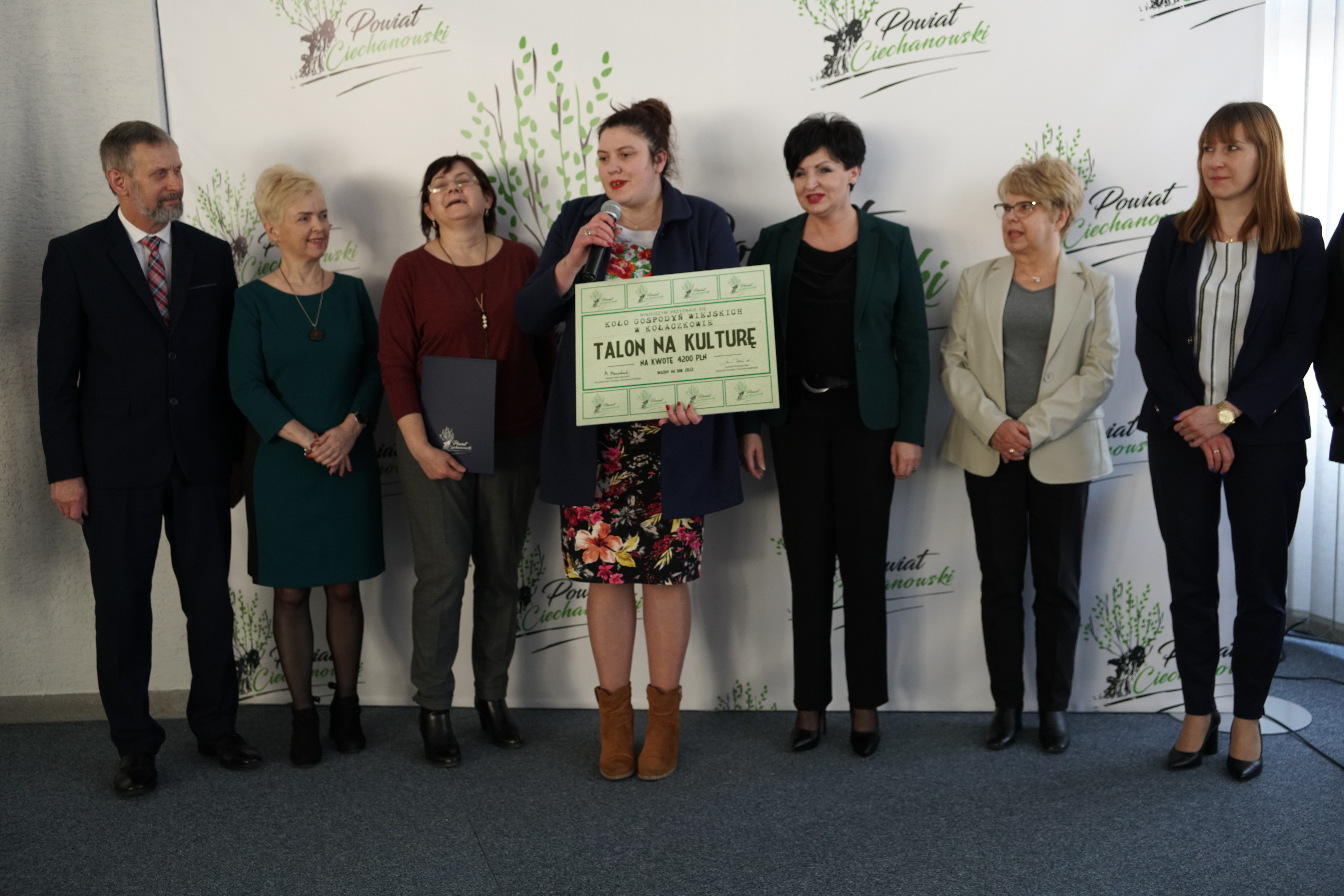 Starosta rozdała talony na zadania publiczne