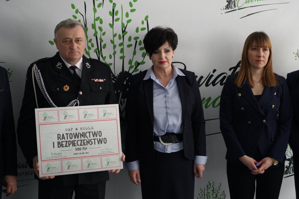 Starosta rozdała talony na zadania publiczne
