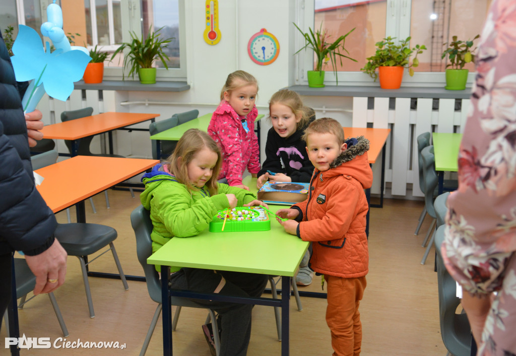 Szkoła Podstawowa nr 4 w otwiera swoje drzwi  