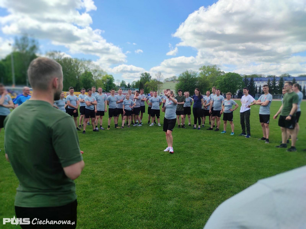 Mistrzyni lekkiej atletyki trenowała terytorialsów