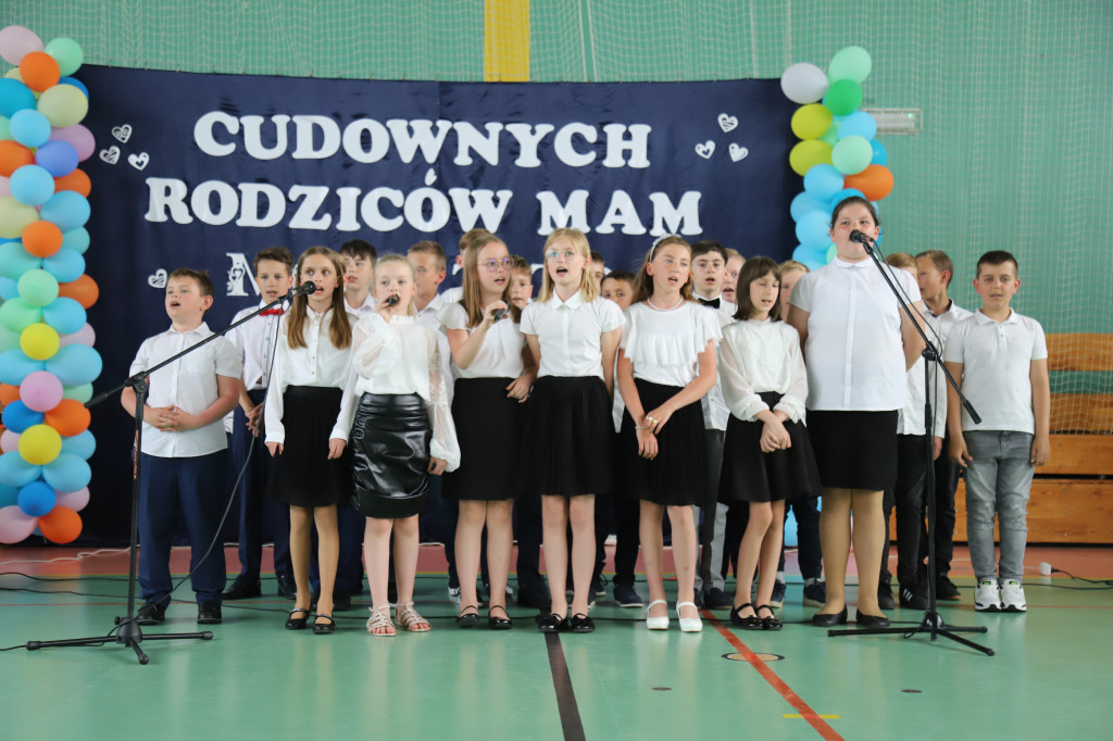 Piknik rodzinny w Czwórce