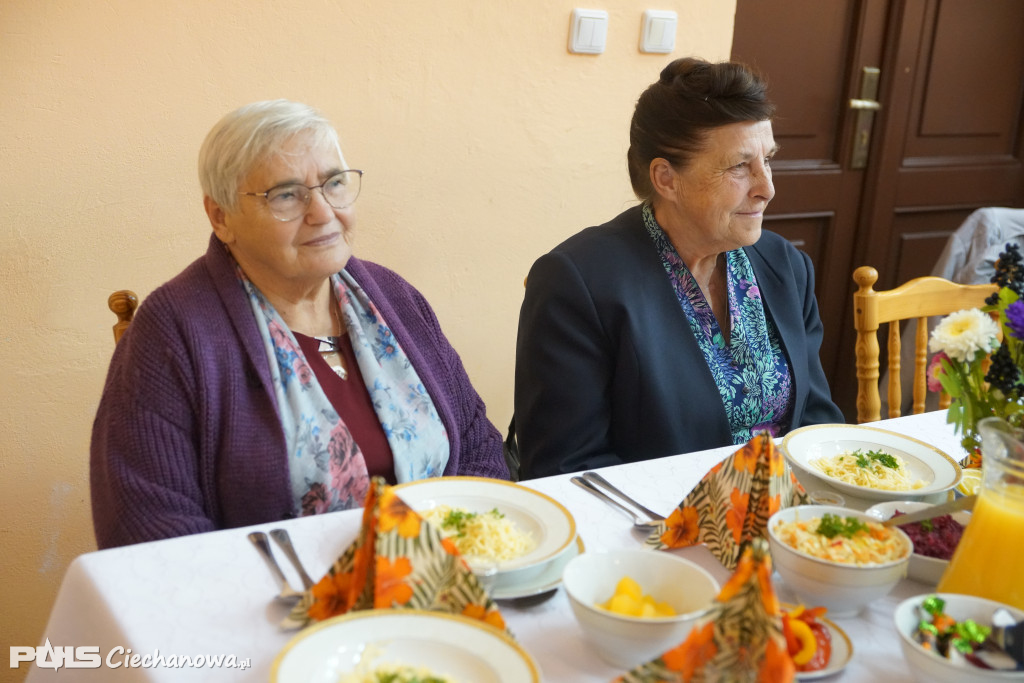Spotkanie Klubu Seniora i strażaków OSP Ościsłowo