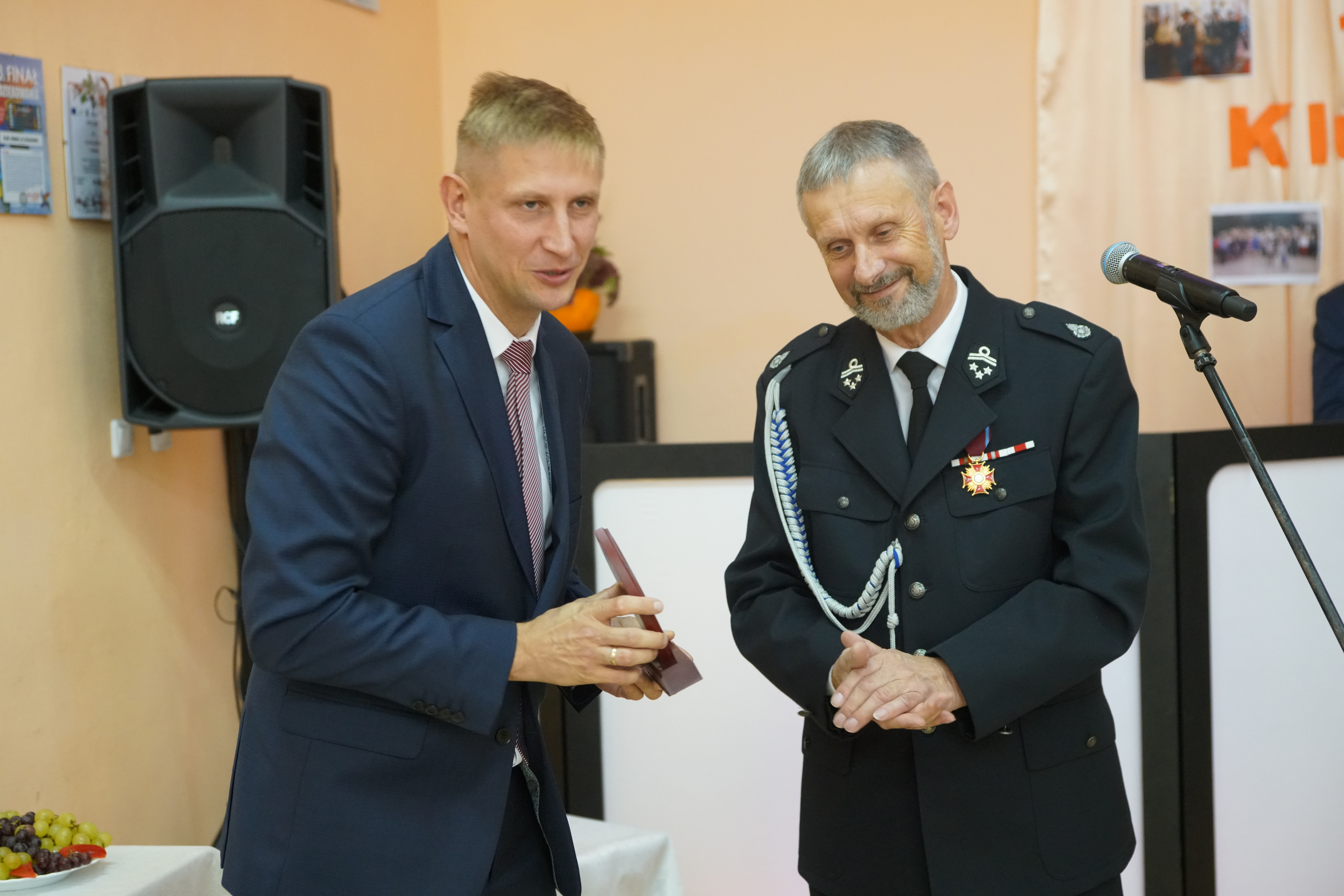 Spotkanie Klubu Seniora i strażaków OSP Ościsłowo