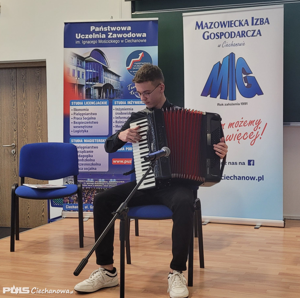 Jubileuszowe X Akademickie Targi Pracy 2022