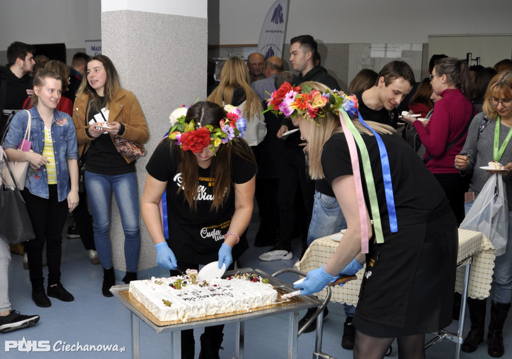 Jubileuszowe X Akademickie Targi Pracy 2022