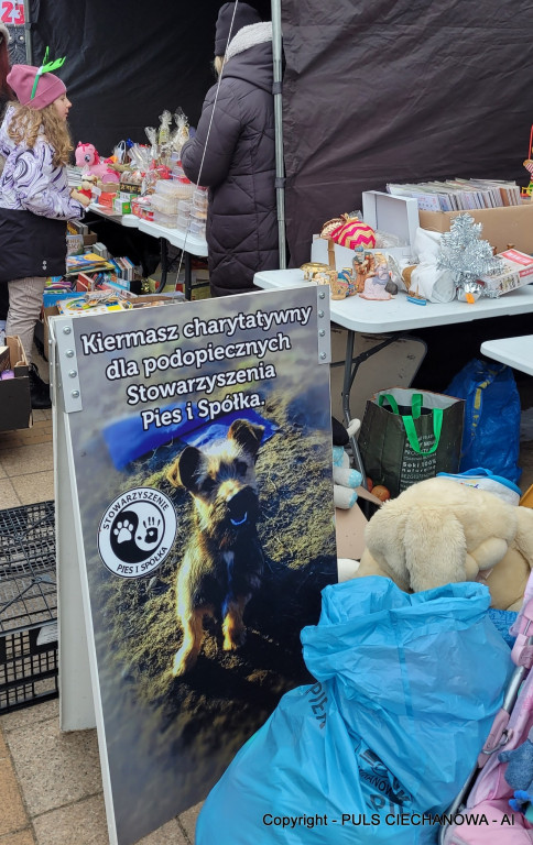 Świąteczny Jarmark przed Ratuszem