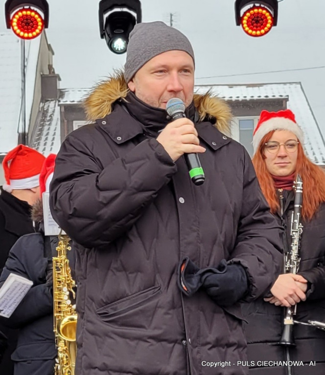 Świąteczny Jarmark przed Ratuszem