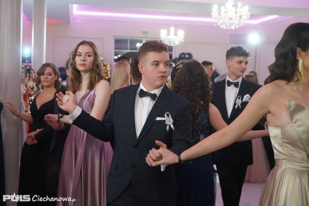 Studniówka 2023 w I liceum Ogólnokształcącym