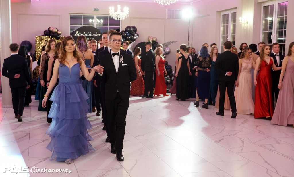 Studniówka 2023 w I liceum Ogólnokształcącym