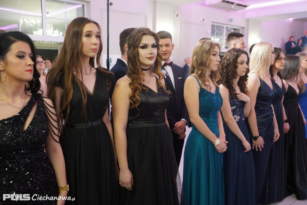 Studniówka 2023 w I liceum Ogólnokształcącym
