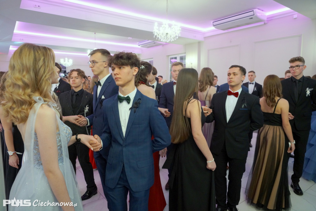 Studniówka 2023 w I liceum Ogólnokształcącym