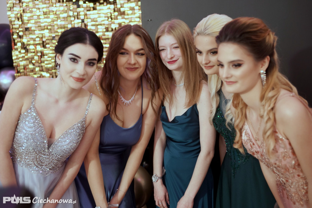 Studniówka 2023 w I liceum Ogólnokształcącym