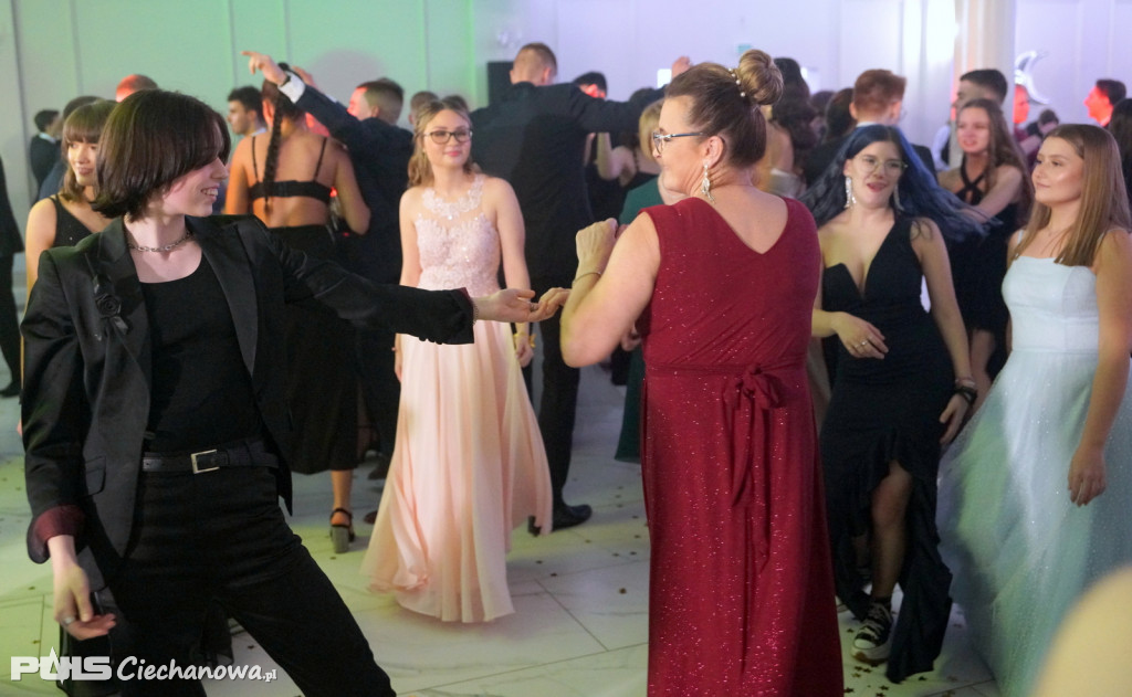 Studniówka 2023 w I liceum Ogólnokształcącym
