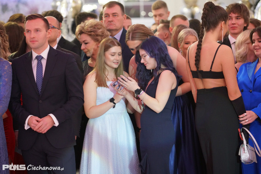 Studniówka 2023 w I liceum Ogólnokształcącym