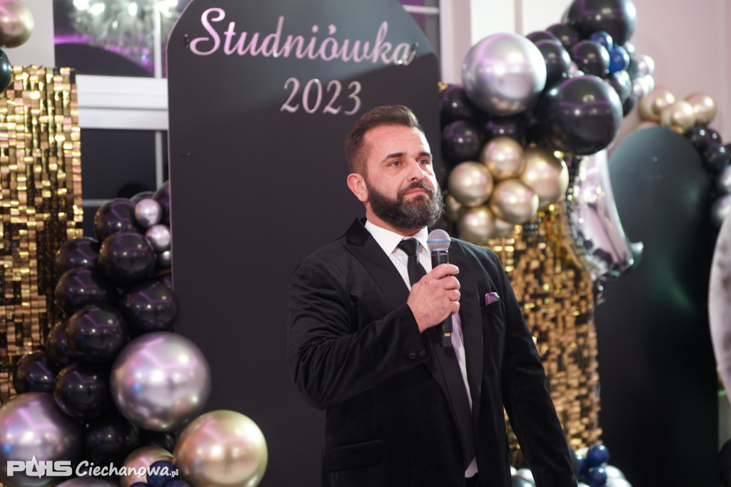 Studniówka 2023 w I liceum Ogólnokształcącym