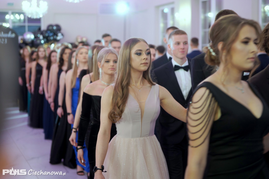 Studniówka 2023 w I liceum Ogólnokształcącym