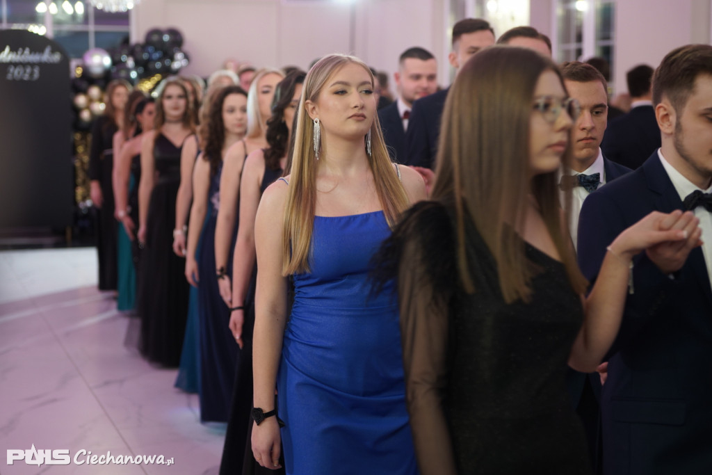 Studniówka 2023 w I liceum Ogólnokształcącym