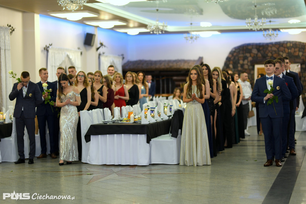 Studniówka 2023 ZS nr 3 w Ciechanowie