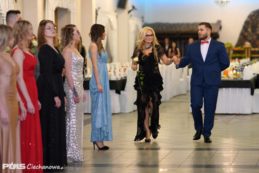 Studniówka 2023 ZS nr 3 w Ciechanowie
