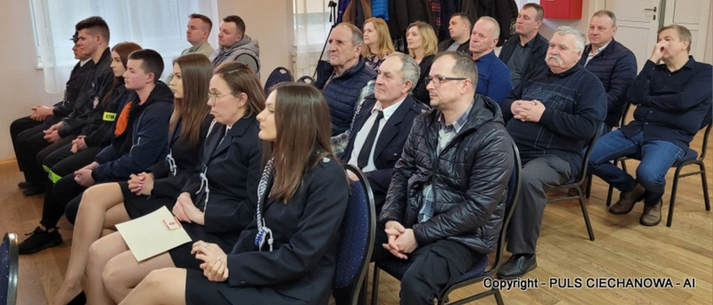 Minister Wąsik odwiedził strażaków