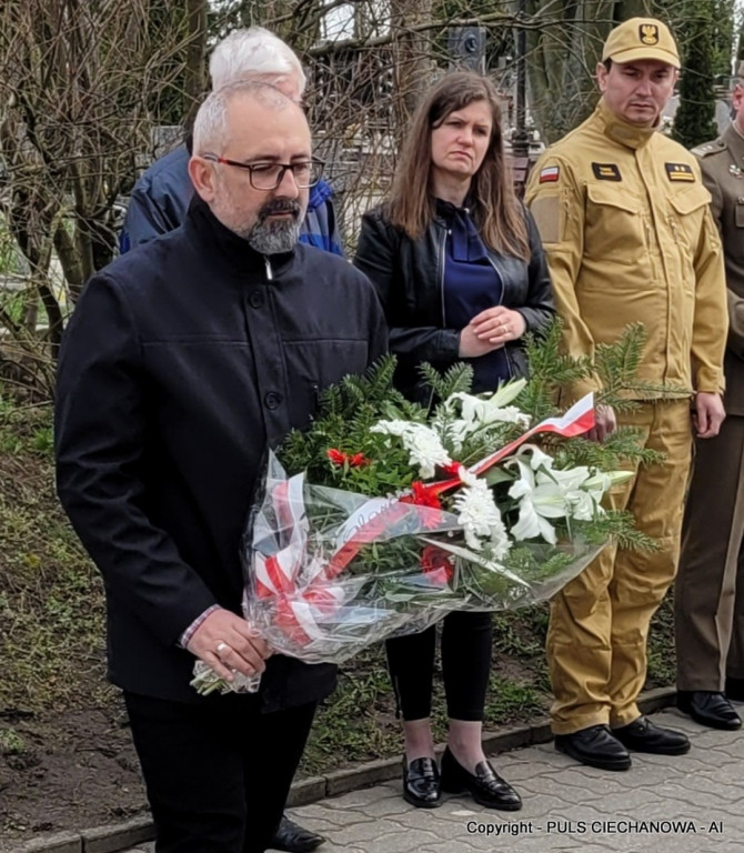 Oddali hołd Senator Fetlińskiej