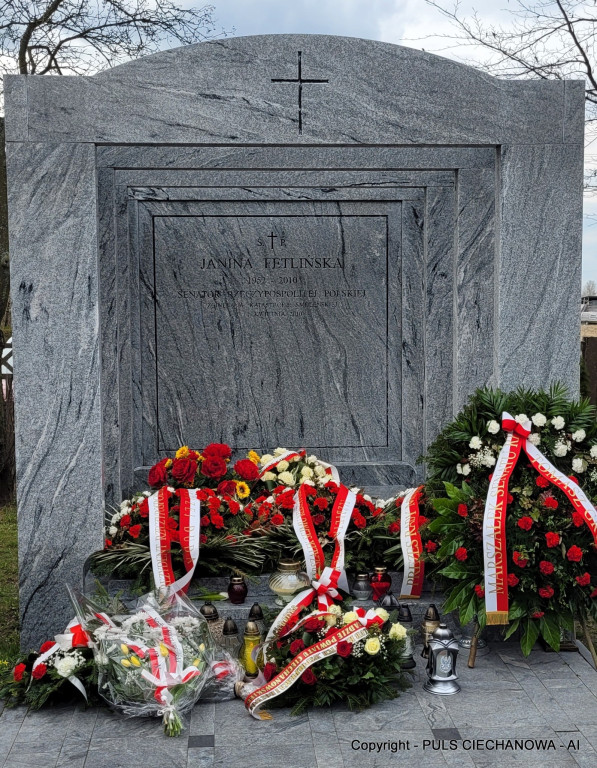 Oddali hołd Senator Fetlińskiej