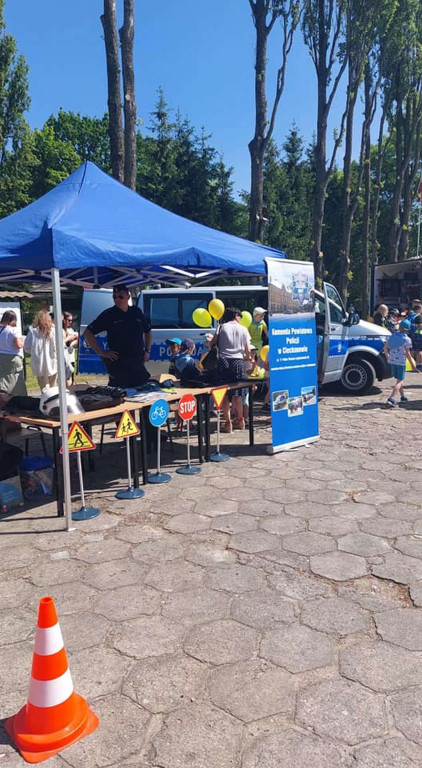 Dzień Dziecka z ciechanowskimi policjantami