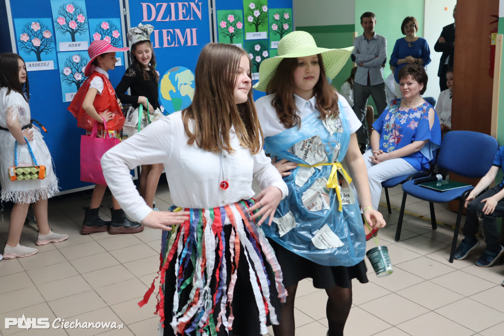 Wspomnienia z Dnia Ziemi w Gostkowie