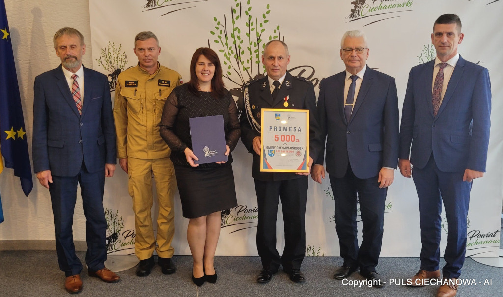 Podpisanie umów na dofinansowanie OSP