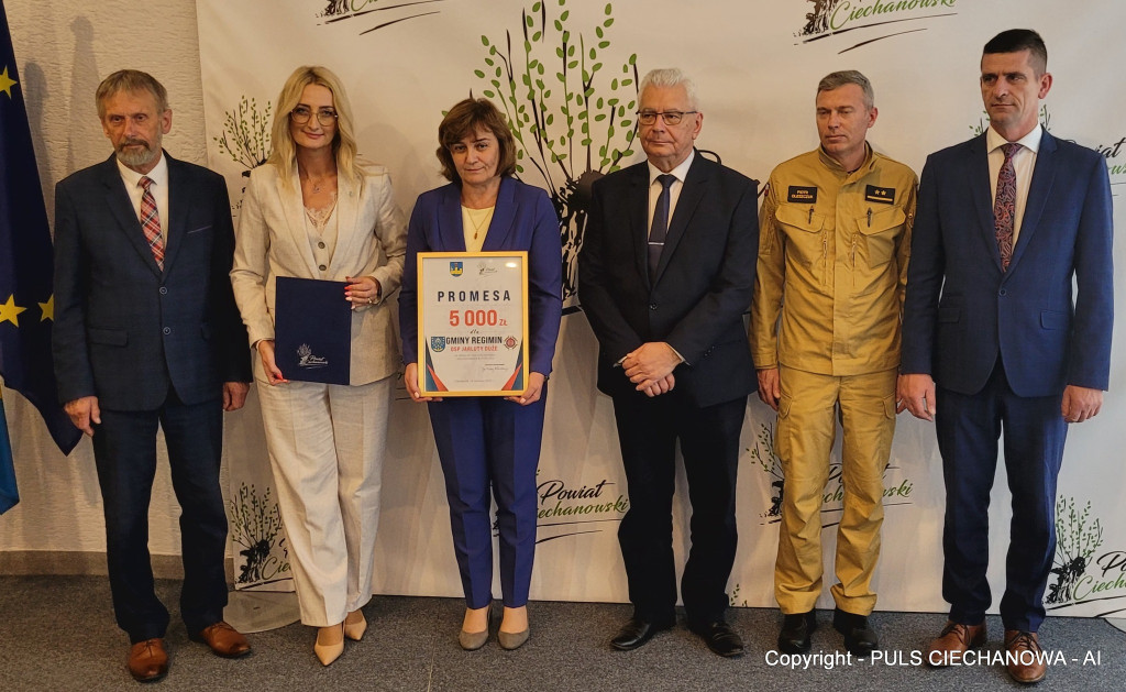 Podpisanie umów na dofinansowanie OSP