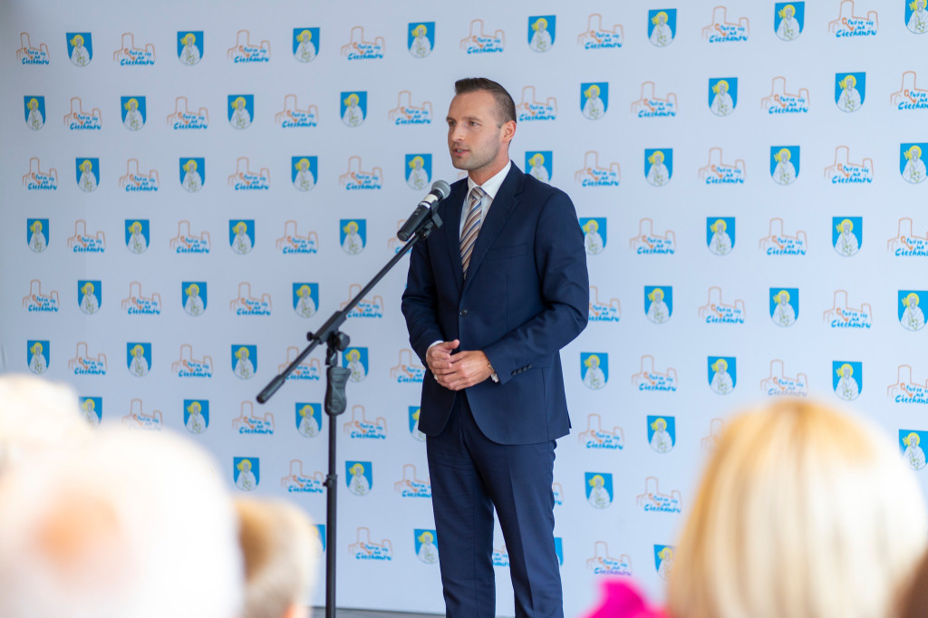 Prezydent nagrodził najlepszych uczniów