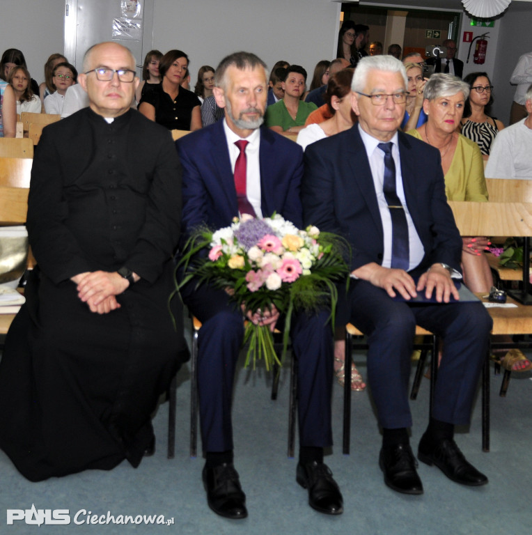 Sztandar na koniec roku w TWP