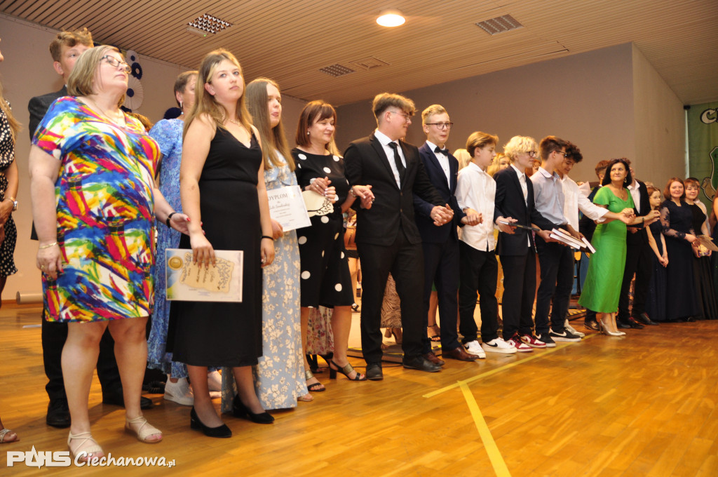 Sztandar na koniec roku w TWP