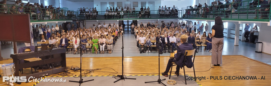 Uroczysta inauguracja w SP TWP w Ciechanowie