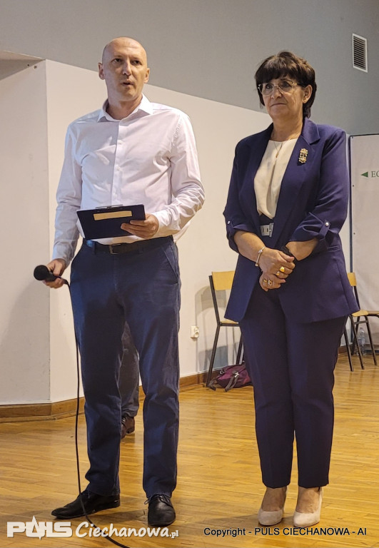 Uroczysta inauguracja w SP TWP w Ciechanowie