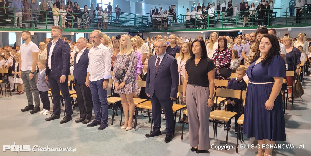 Uroczysta inauguracja w SP TWP w Ciechanowie