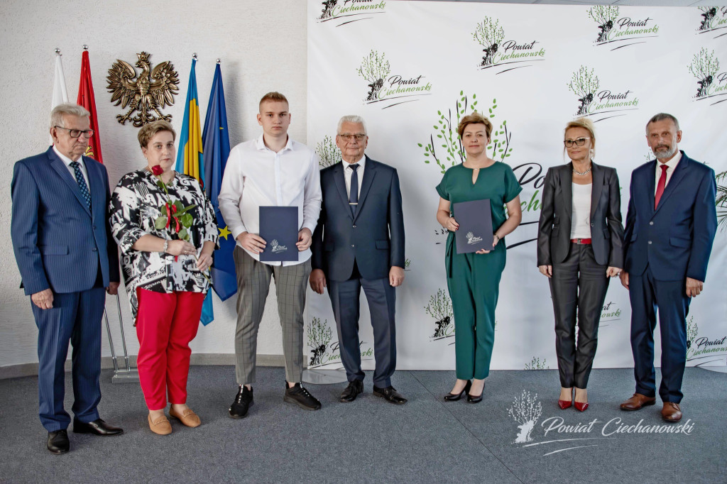 Wręczono Stypendia Starosty Ciechanowskiego