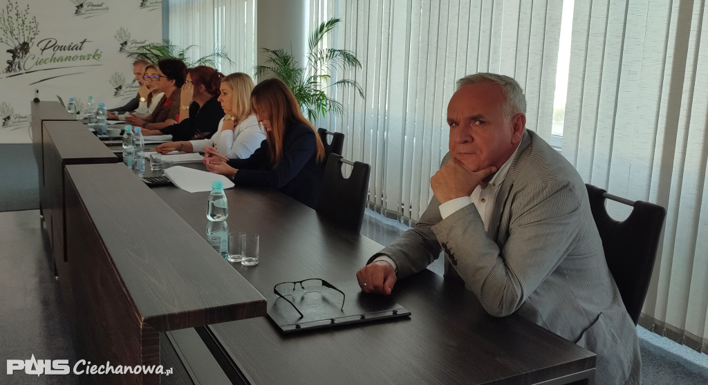 Rozdanie stypendiów dla uczniów