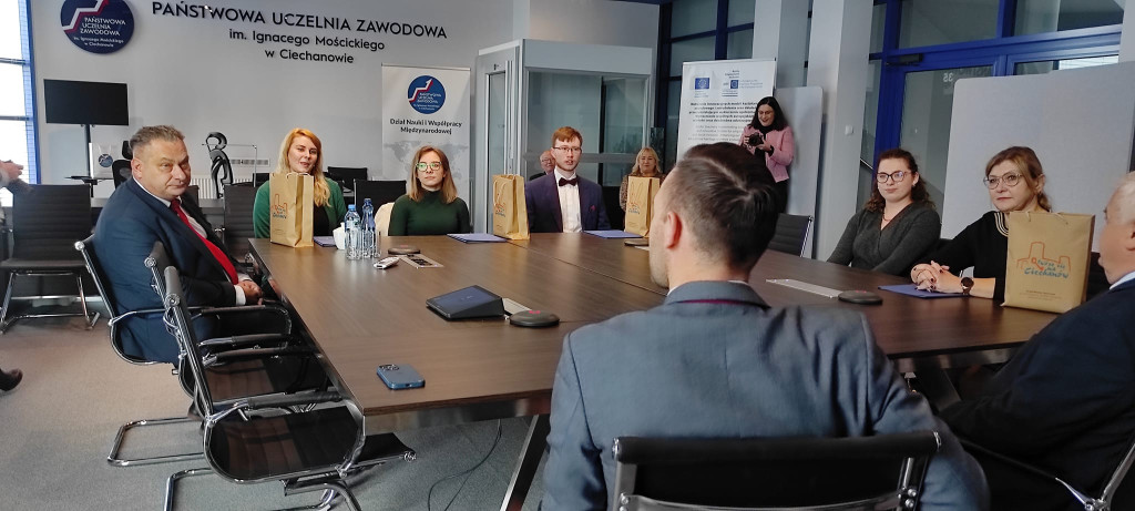Prezydent nagrodził najlepszych studentów