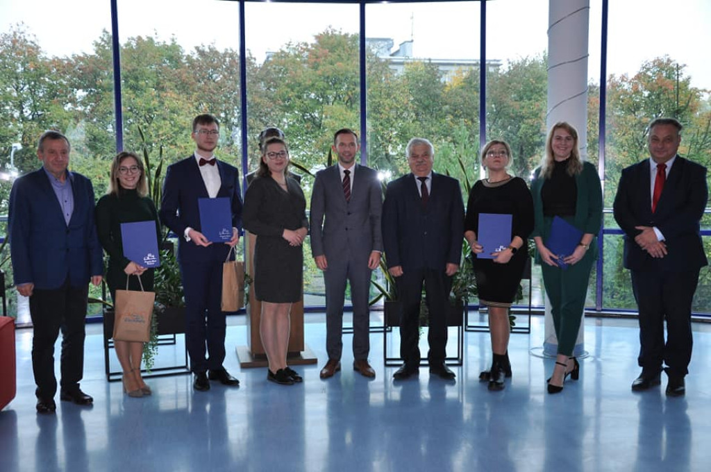 Prezydent nagrodził najlepszych studentów