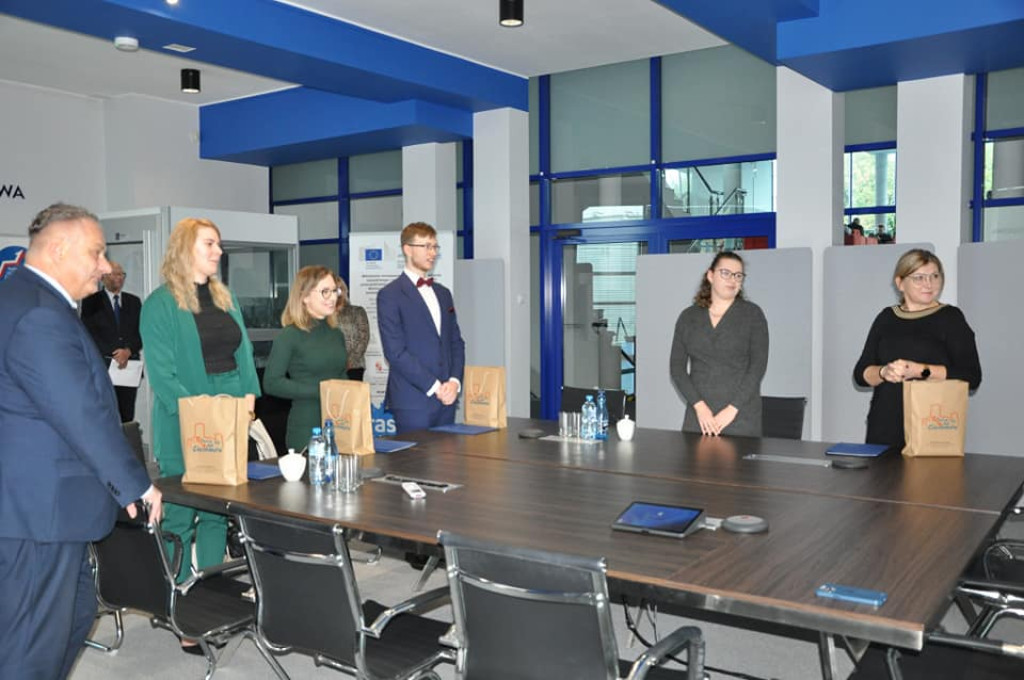 Prezydent nagrodził najlepszych studentów