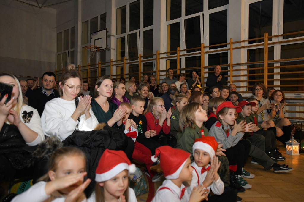 Charytatywny kiermasz jasełkowy w Sońsku