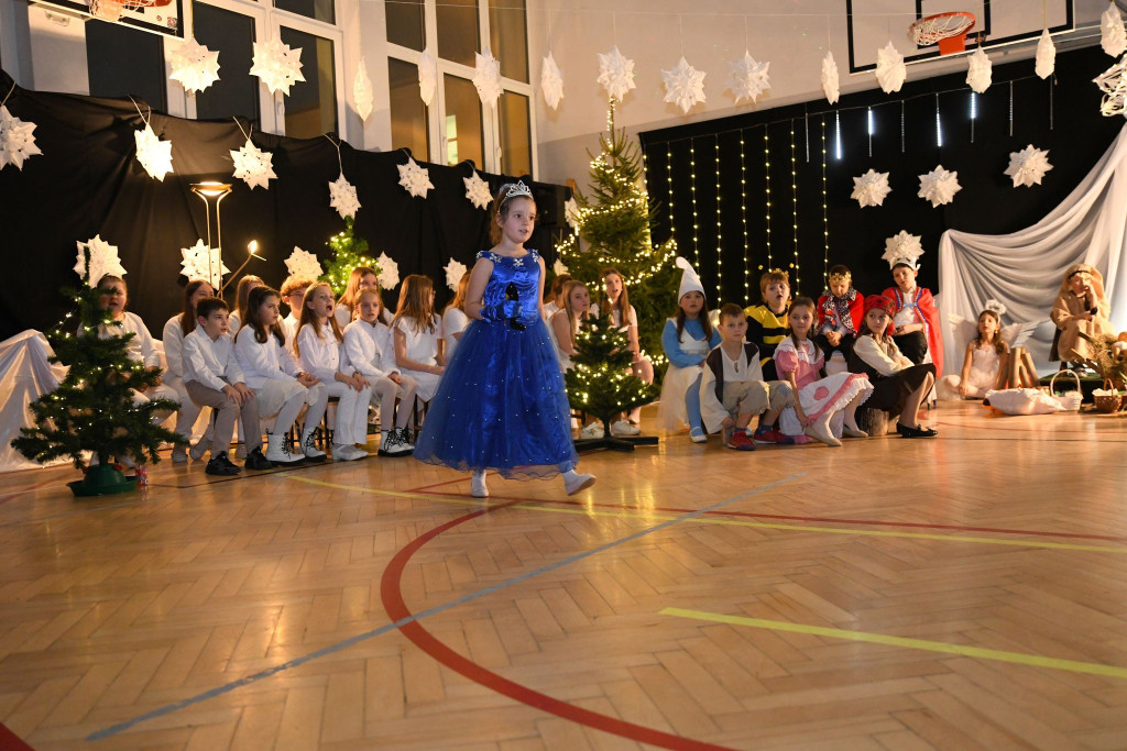 Charytatywny kiermasz jasełkowy w Sońsku