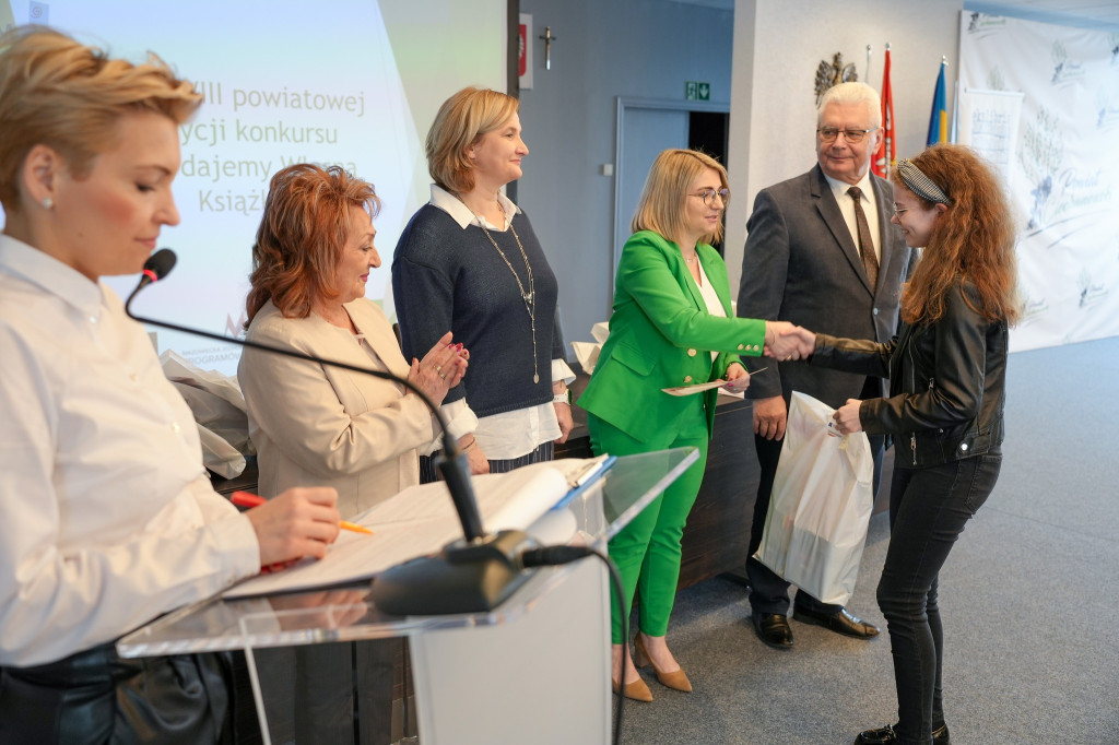 Laureaci konkursu „Wydajemy Własną Książkę”