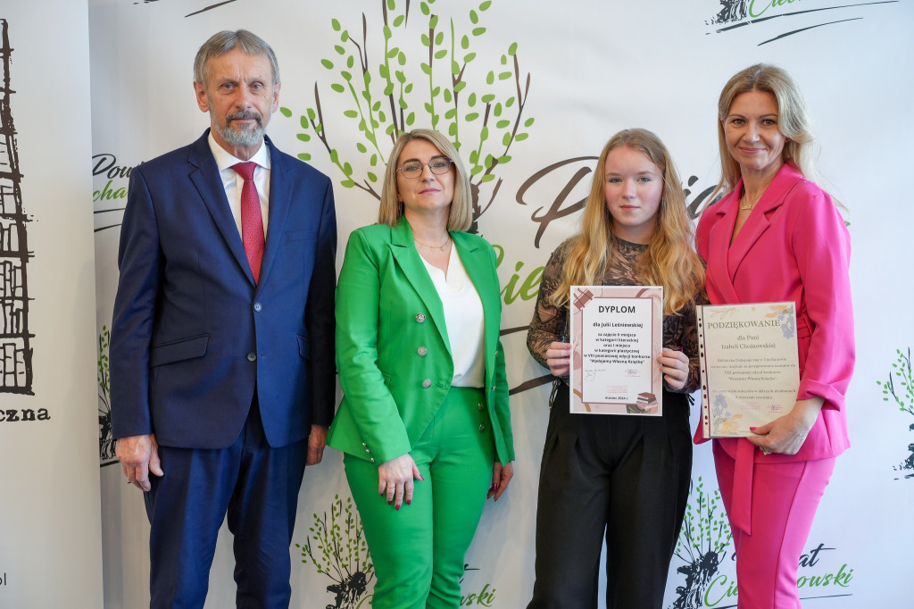 Laureaci konkursu „Wydajemy Własną Książkę”