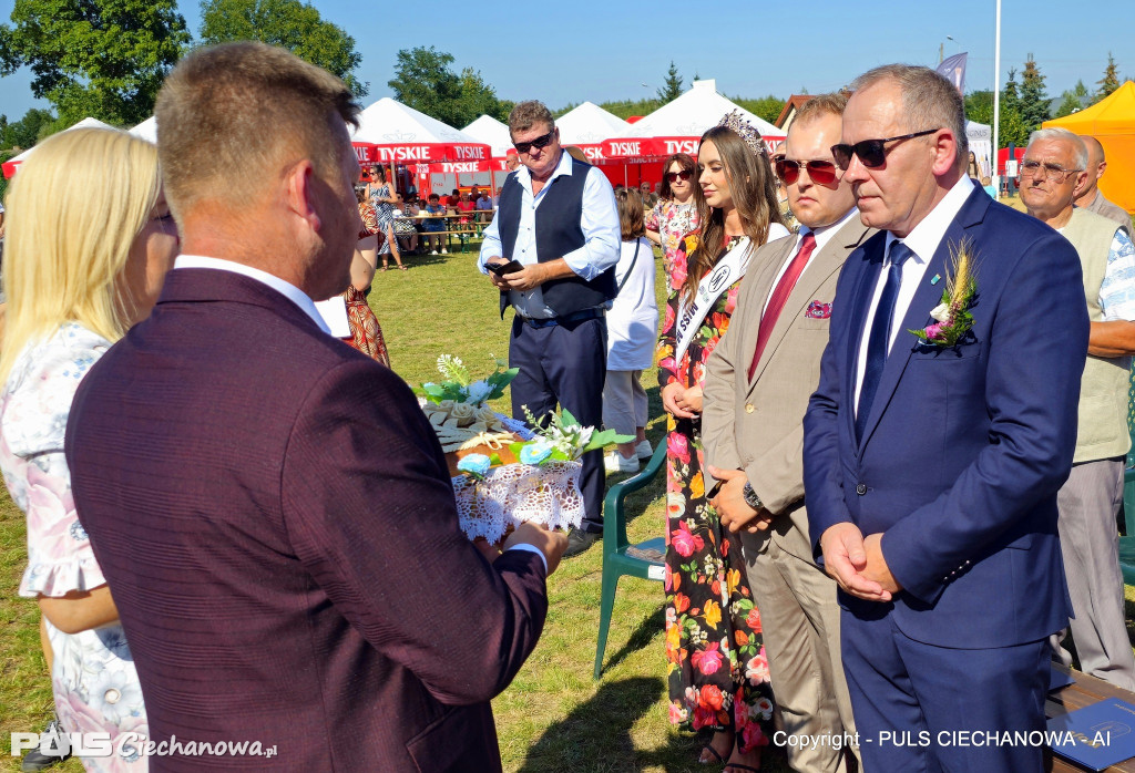 Wspaniałe Dożynki w Rydzewie