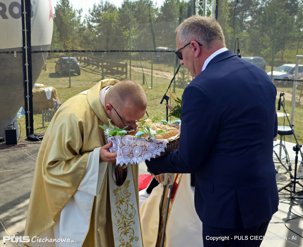 Wspaniałe Dożynki w Rydzewie
