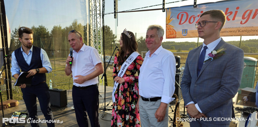 Wspaniałe Dożynki w Rydzewie